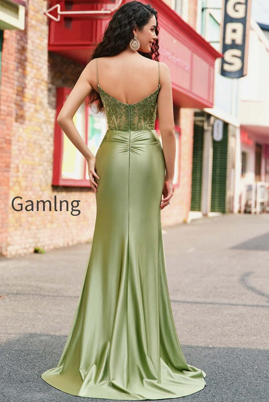 green-mermaid-applique-spaghetti-straps-corset-long-prom-dress-with-slit