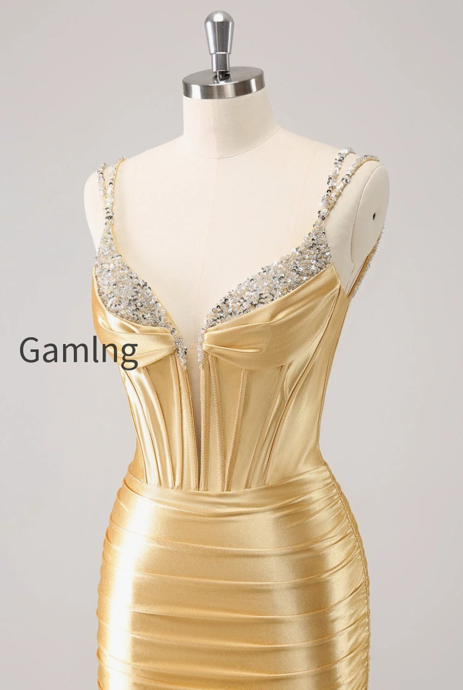 golden-spaghetti-straps-bodycon-homecoming-dress-with-sequins